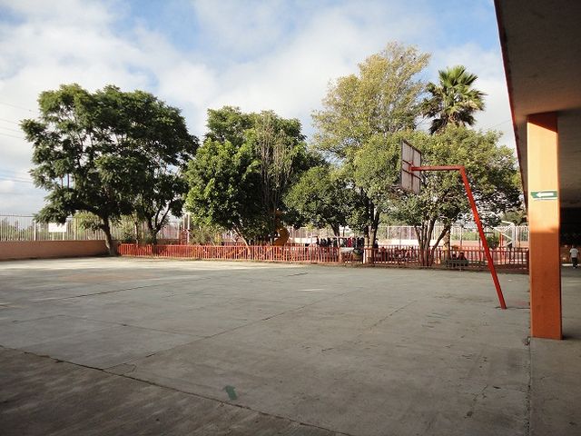 AREA RECREATIVA